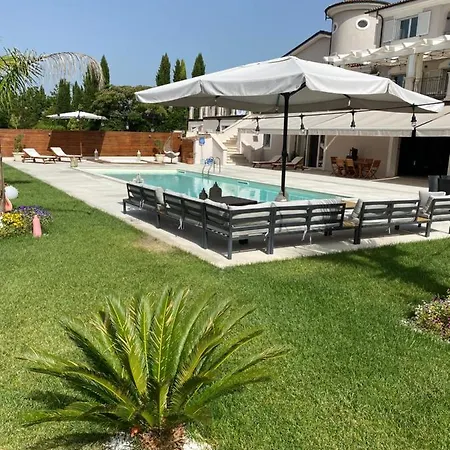 Couette-café Villa Le Torri Cassino